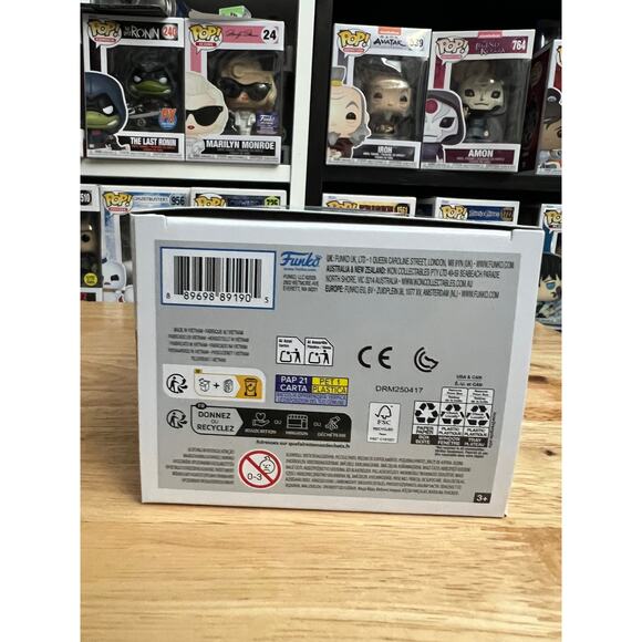 LIMITED SHOW EDITION 550 PIECE Freddy Funko White Lantern Pop DC Comics Fundays - Picture 6 of 6